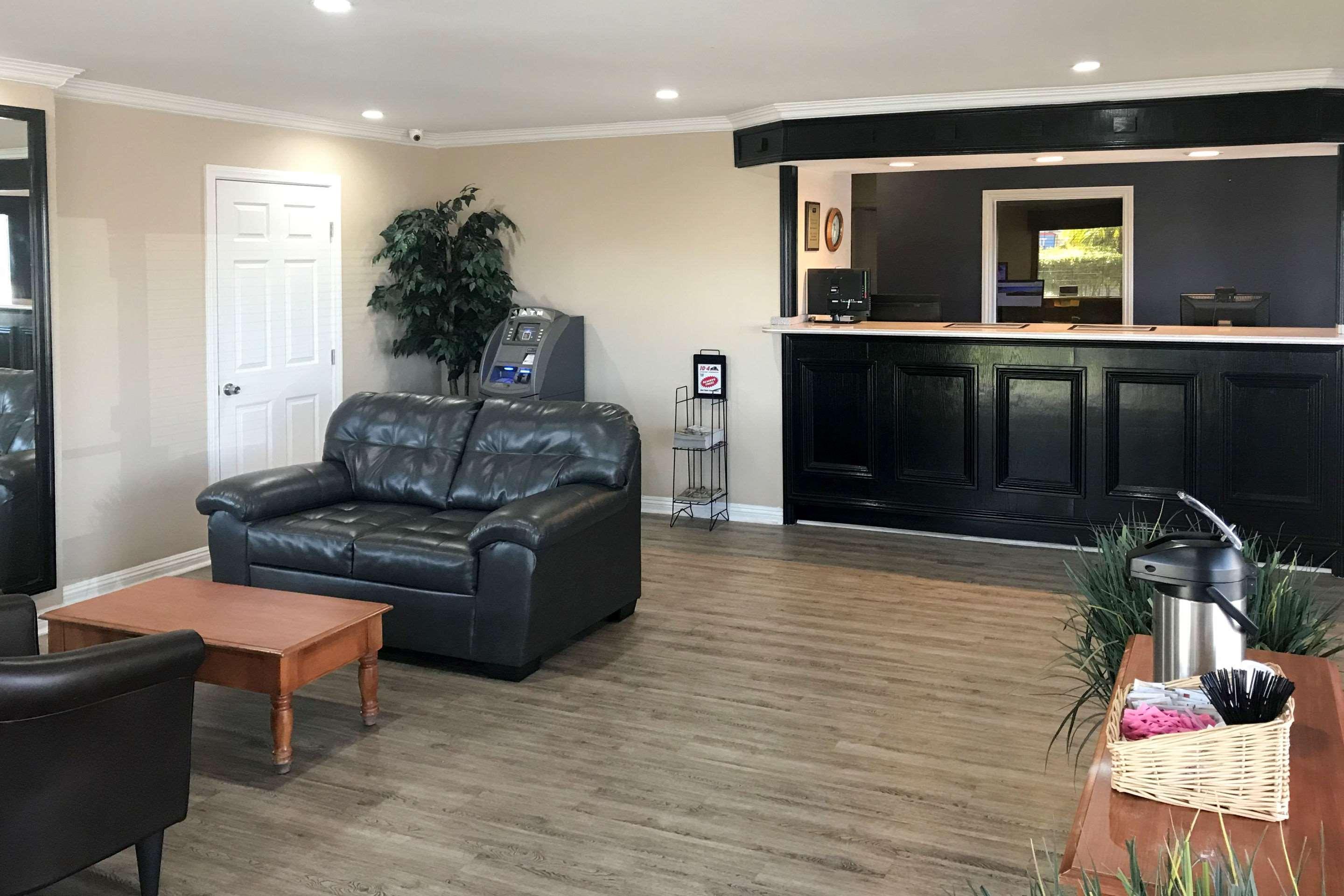 Rodeway Inn Ontario Mills Mall Guasti Εξωτερικό φωτογραφία